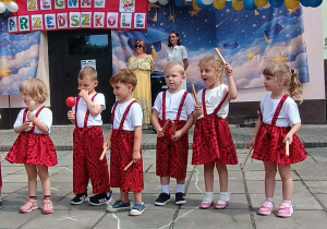 Występ żuczków.
